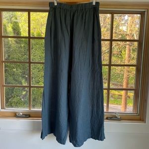 NWOT CP Shades Wendy pants.